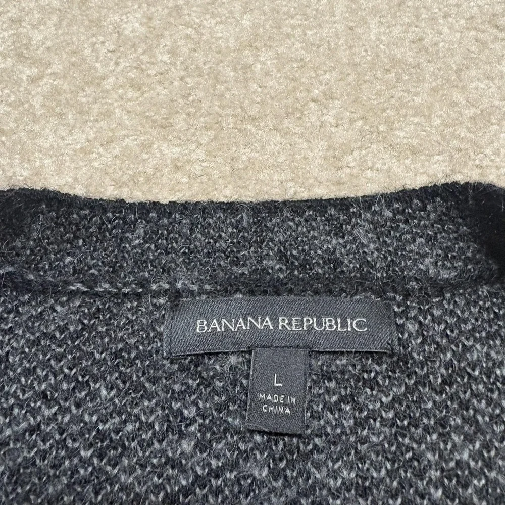 Banana Republic Sweater Mens Large Gray Plaid Merino Wool Mohair Blend Knit Crew